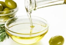 Olio EVO: agnello sacrificale dei volantini. Dialogo per un nuovo rapporto tra produttore e retailer