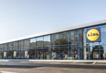 Lidl cambia look a Catania