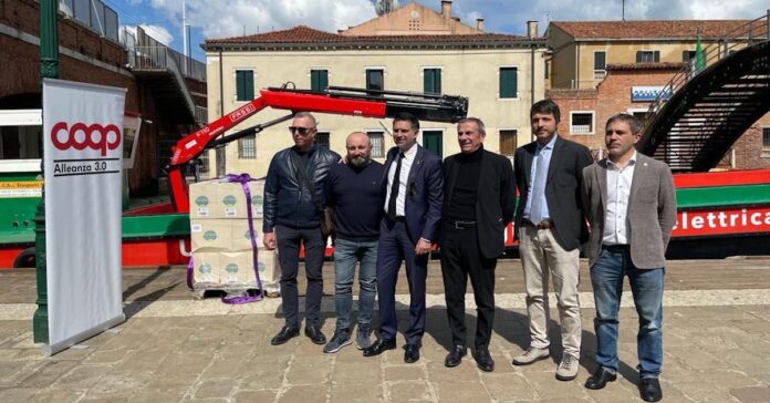 Inaugurazione barca elettrica Coop Alleanza 3.0