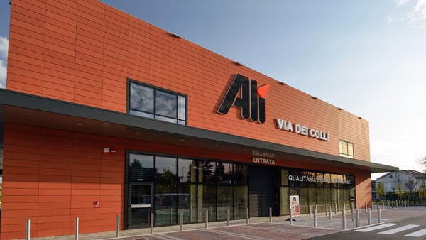 ali_via_dei_colli-2 Orange modern building with large