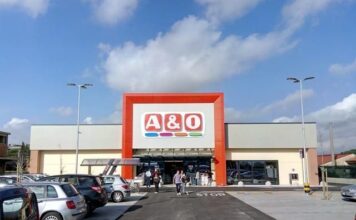 Selex rilancia A&O: la rete sale a 640 negozi con l’ingresso di Etruria Retail