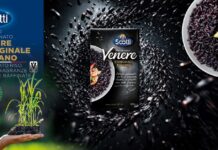 Da un unico riso a 25 referenze: Riso Scotti porta a Risò il modello Venere Central Scotti Venere rice box with black rice grains splashing around; left shows a hand holding a seedling, right shows a bowl of black rice.