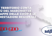 Il territorio conta più del marchio? Le mappe delle Coop e le prestazioni regionali Banner in Italian announcing regional performance maps for Coop and regional services, with map of Italy and sponsor Bergader logo.
